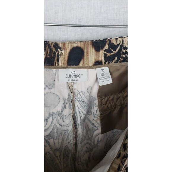 So Slimming by Chico's Animal Geo Print Crop Capri Pants Large 3 Mob Wife Safari - Picture 5 of 5